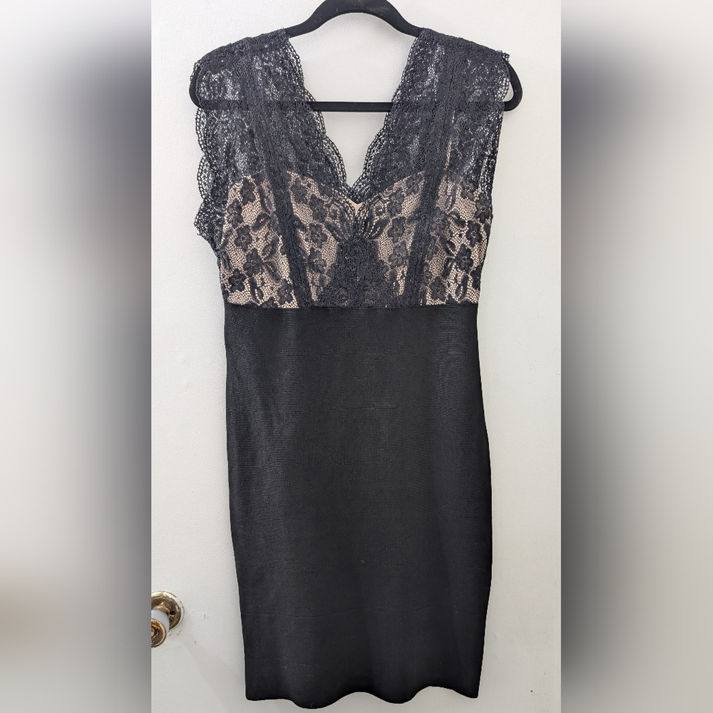 Elegant Black Lace Chemise
